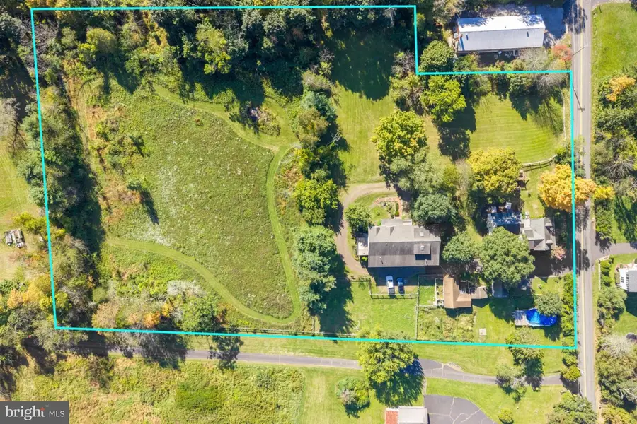 758 Perkiomenville Rd, Perkiomenville, PA 18074 - #3