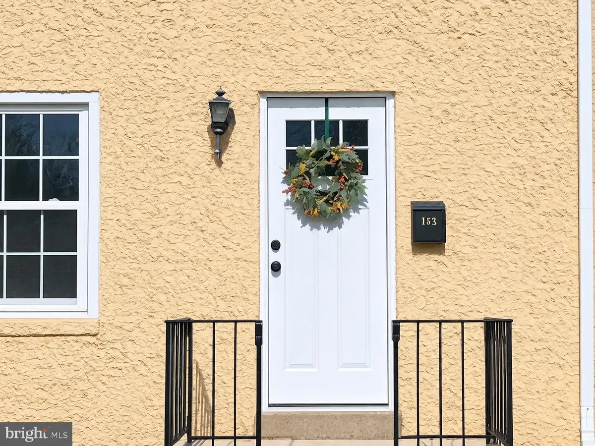 153 Sunrise Ln, Pottstown, PA 19464 - #1