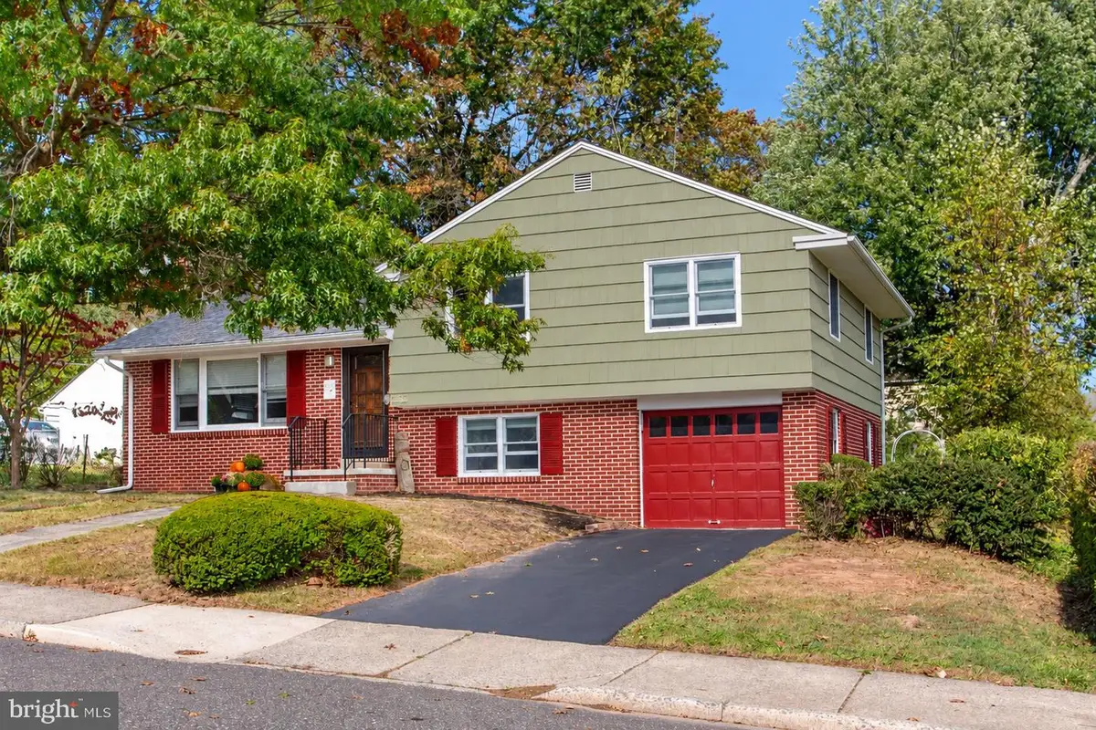 165 Hillcrest Ave #, Souderton, PA 18964 - #1