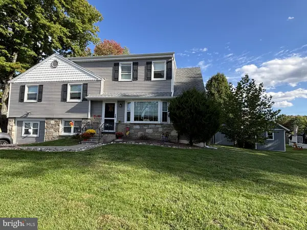 121 Clayton Rd #, HATBORO, PA 19040