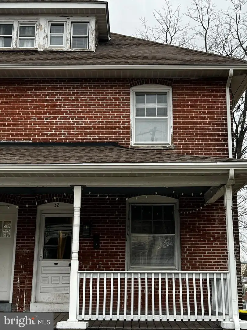 32 Church St, Willow Grove, PA 19090 - #1