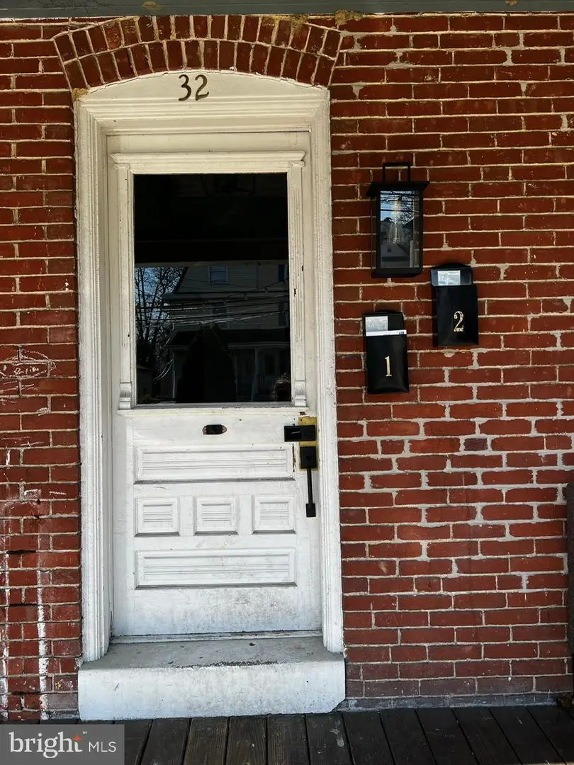32 Church St, Willow Grove, PA 19090 - #2