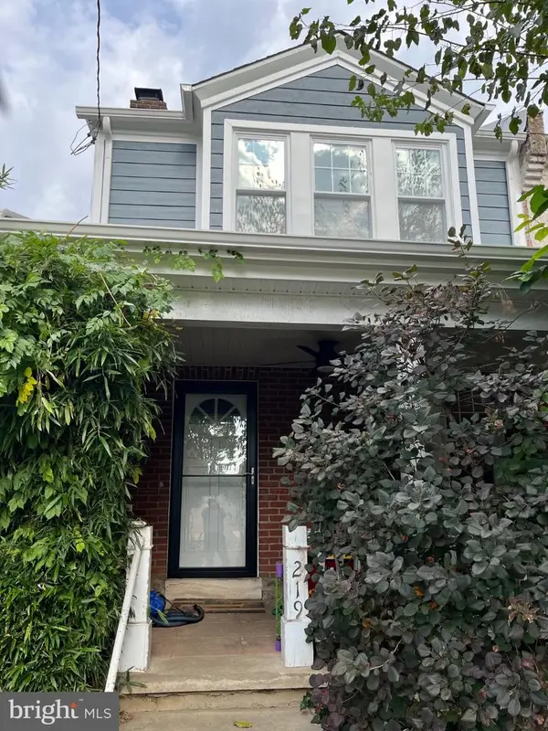219 Hillside Ave #, JENKINTOWN, PA 19046