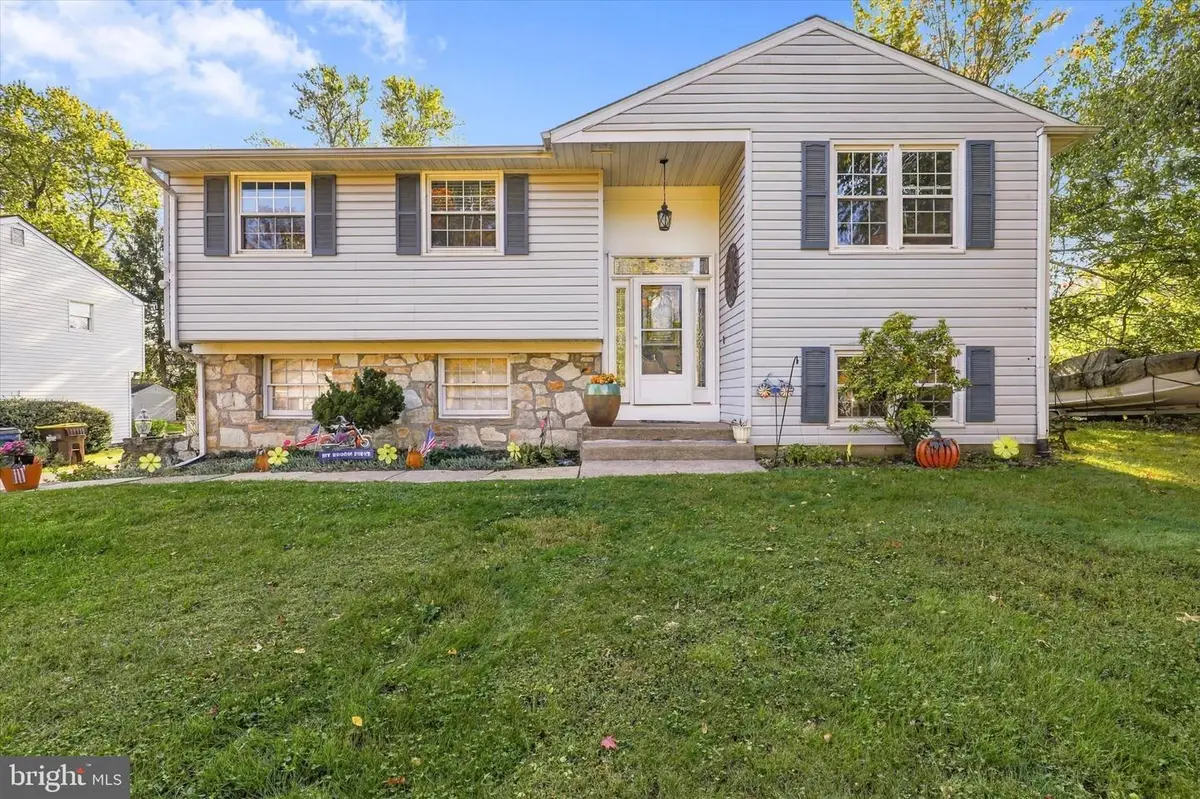 517 Serrill Dr, Hatboro, PA 19040 - #1