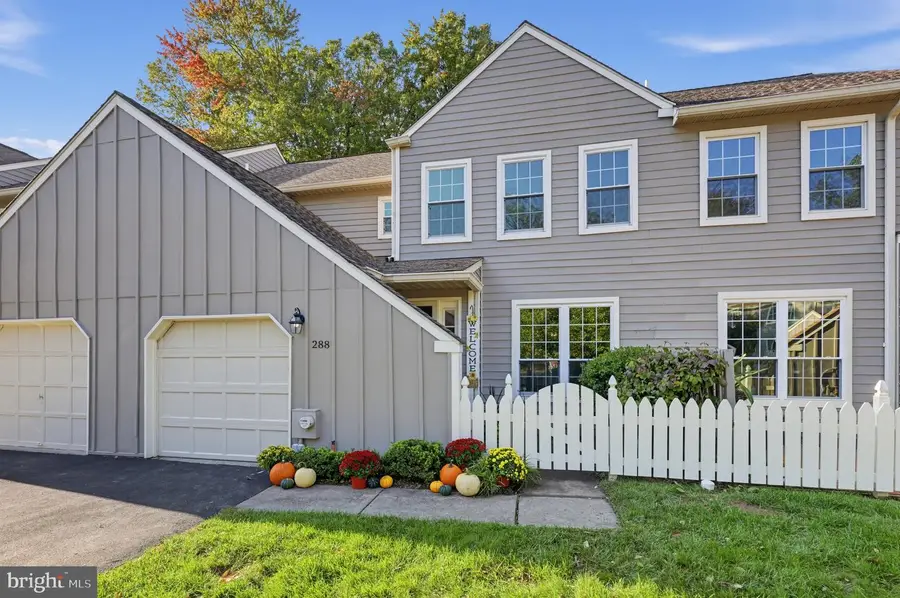 288 Tulip Tree Ct, Blue Bell, PA 19422 - #2