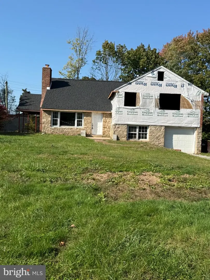 1397 Pine St, Blue Bell, PA 19422 - #2