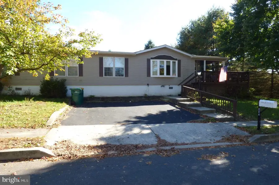 244 W 6th St #, Red Hill, PA 18076 - #2