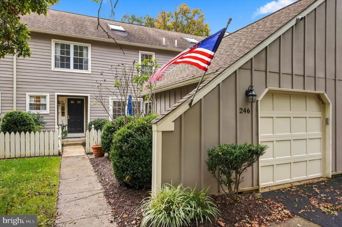 246 Tulip Tree Ct, Blue Bell, PA 19422 - #1