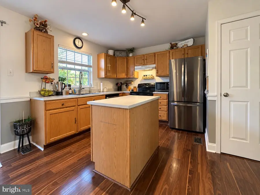 1268 Hunter Ln, Perkiomenville, PA 18074 - #3
