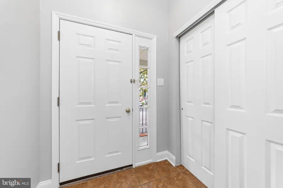 608 Wentworth Dr, King Of Prussia, PA 19406 - #2