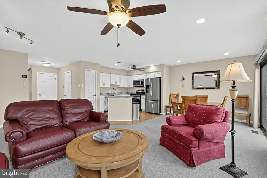 1037 Colin Dr, Royersford, PA 19468 - #3
