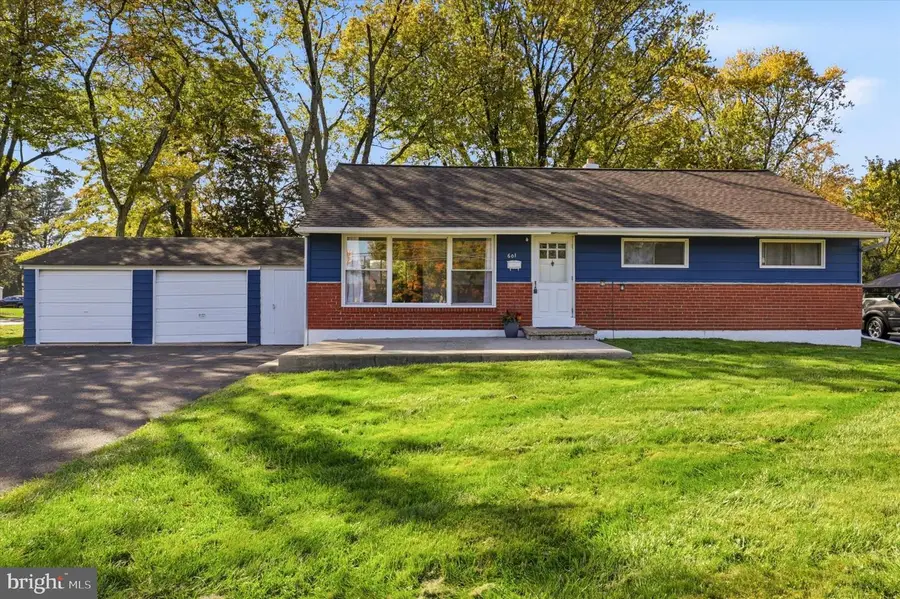 601 W County Line Rd, Hatboro, PA 19040 - #2