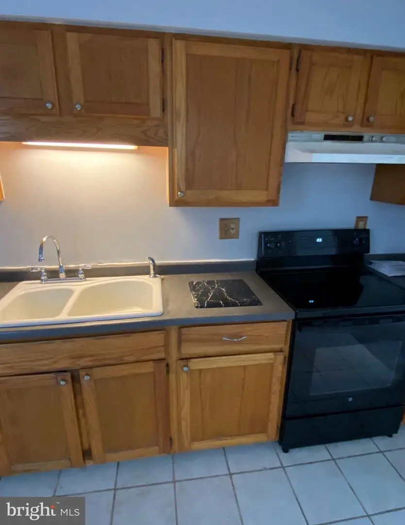 115 King St, Pottstown, PA 19464 - #3