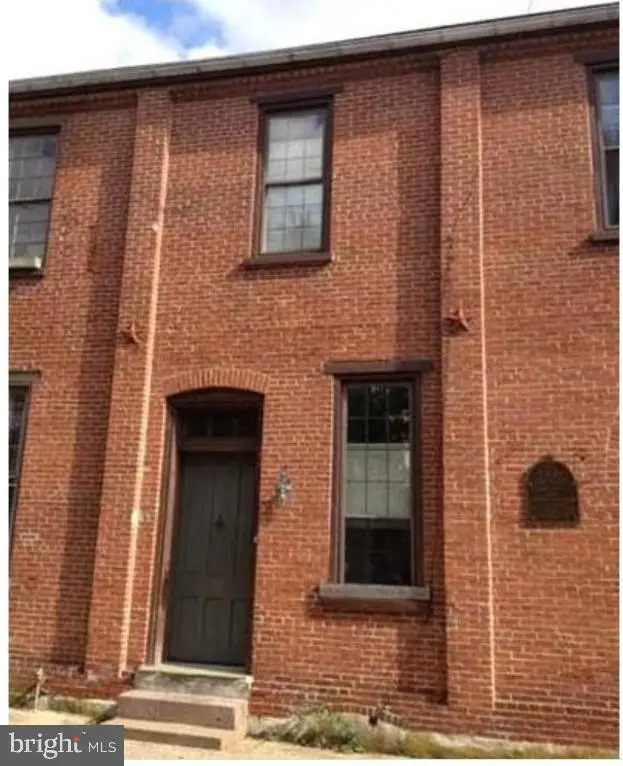107 Walnut St, Pottstown, PA 19464 - #2