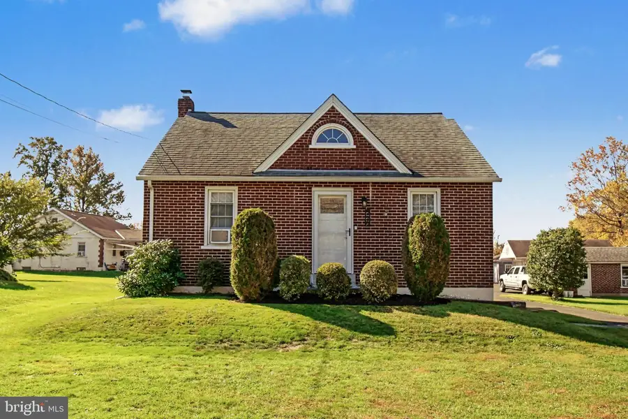 320 N 4th St, Souderton, PA 18964 - #2