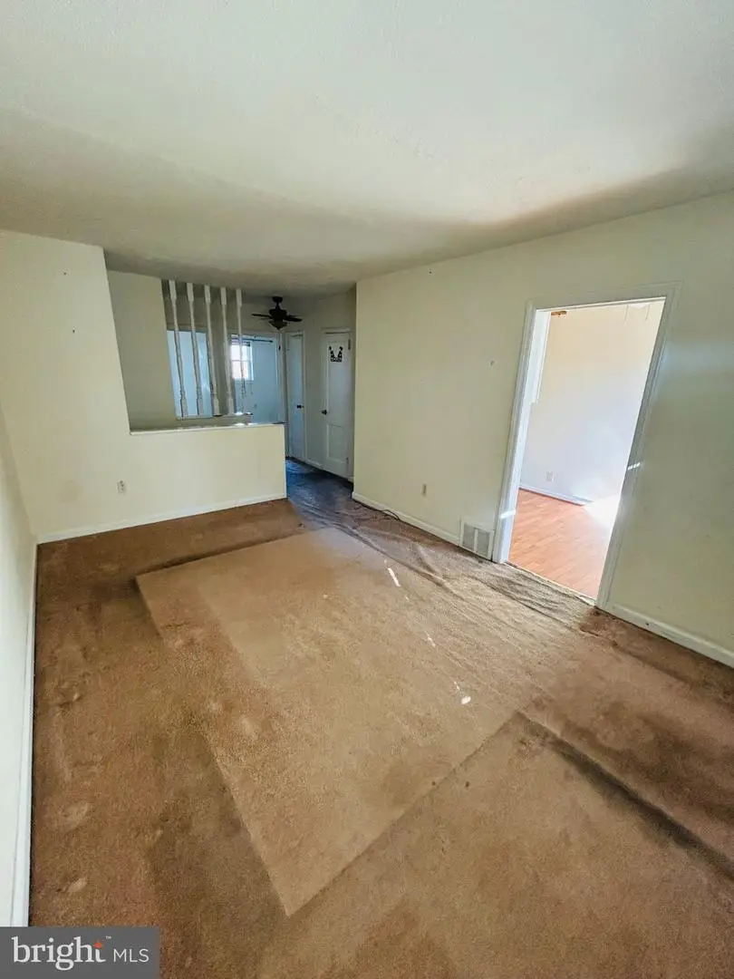 812 Walnut St #, Lansdale, PA 19446 - #3