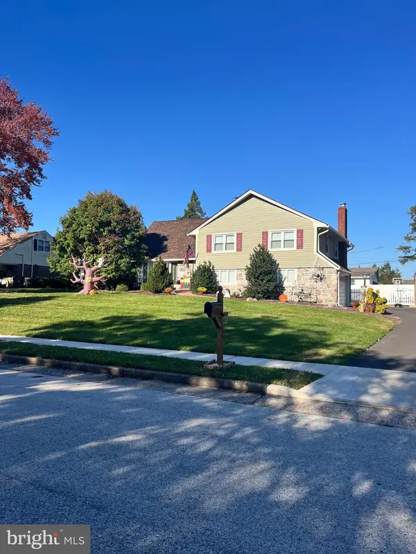 1840 Lippincott Rd, HUNTINGDON VALLEY, PA 19006