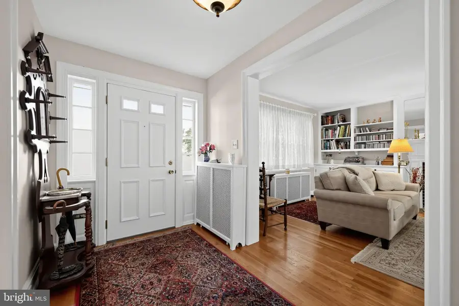 910 Greenwood Ave, Jenkintown, PA 19046 - #2