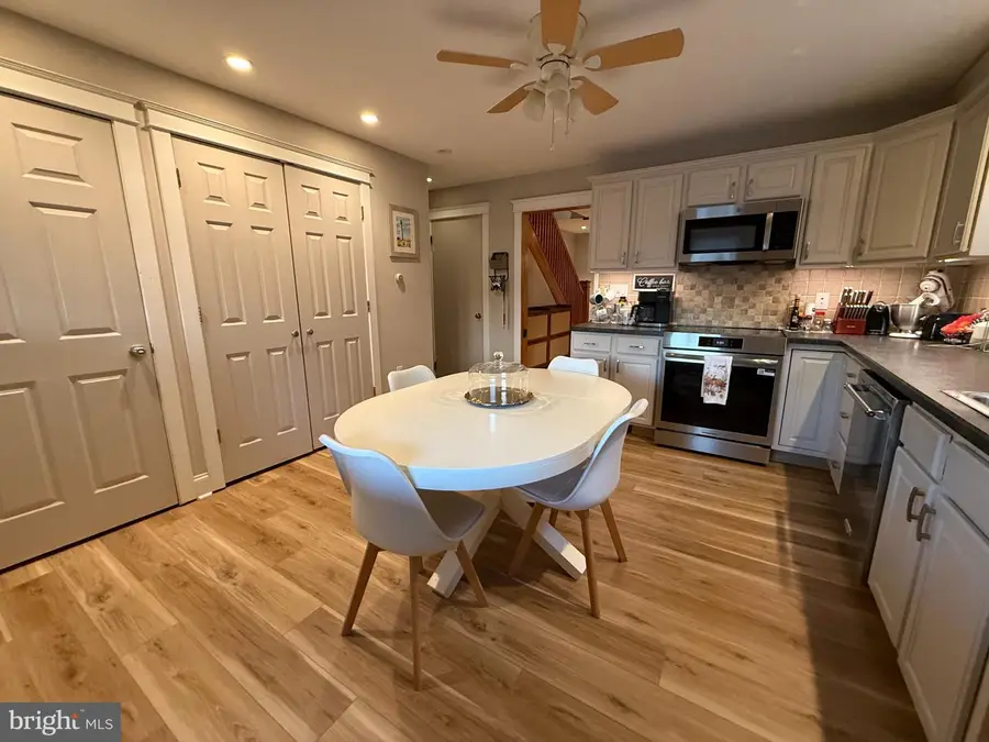 210 Amelia St #, Monterey Clare, PA 19453 - #3