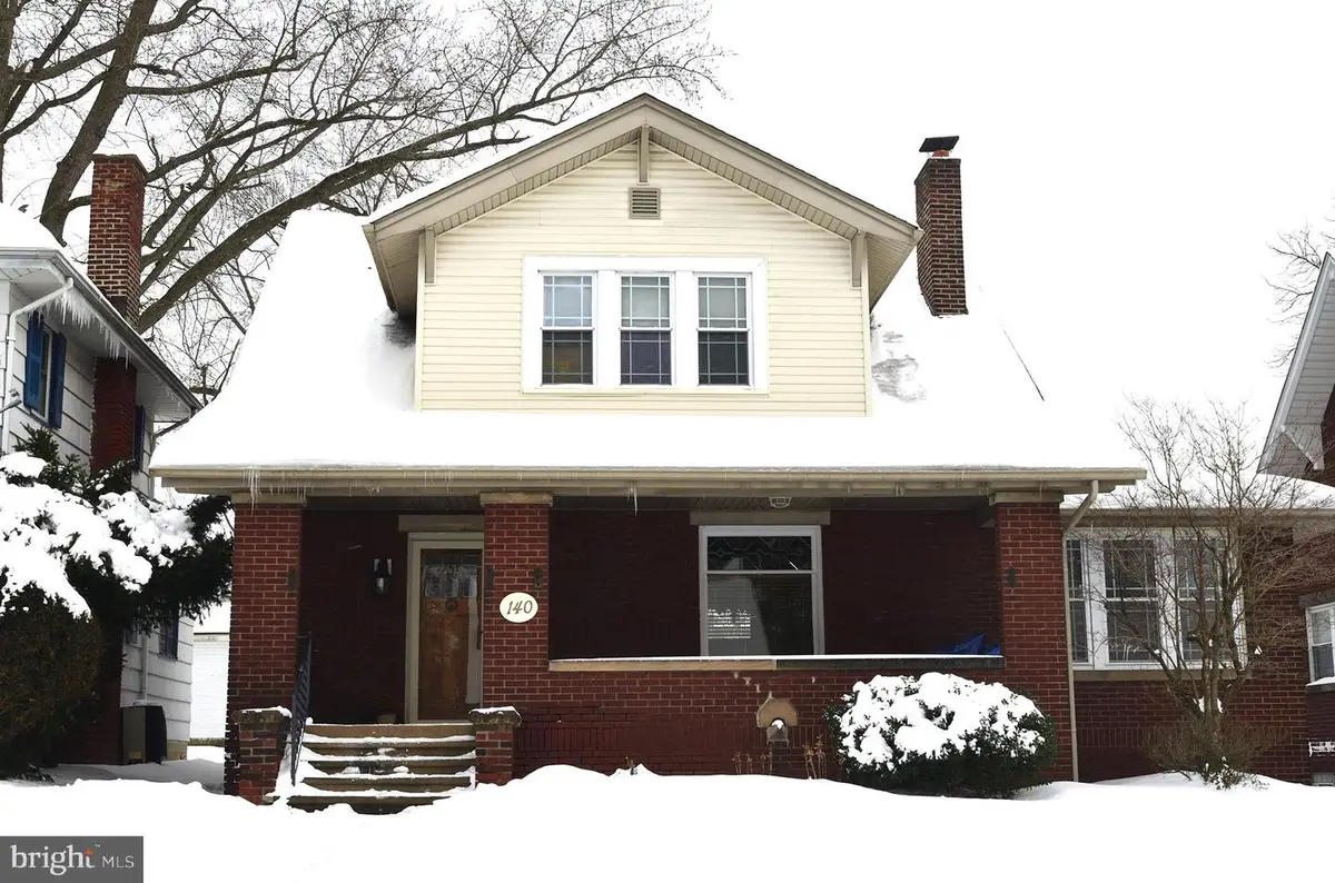 140 Case Ave, Sharon, PA 16146 - #1