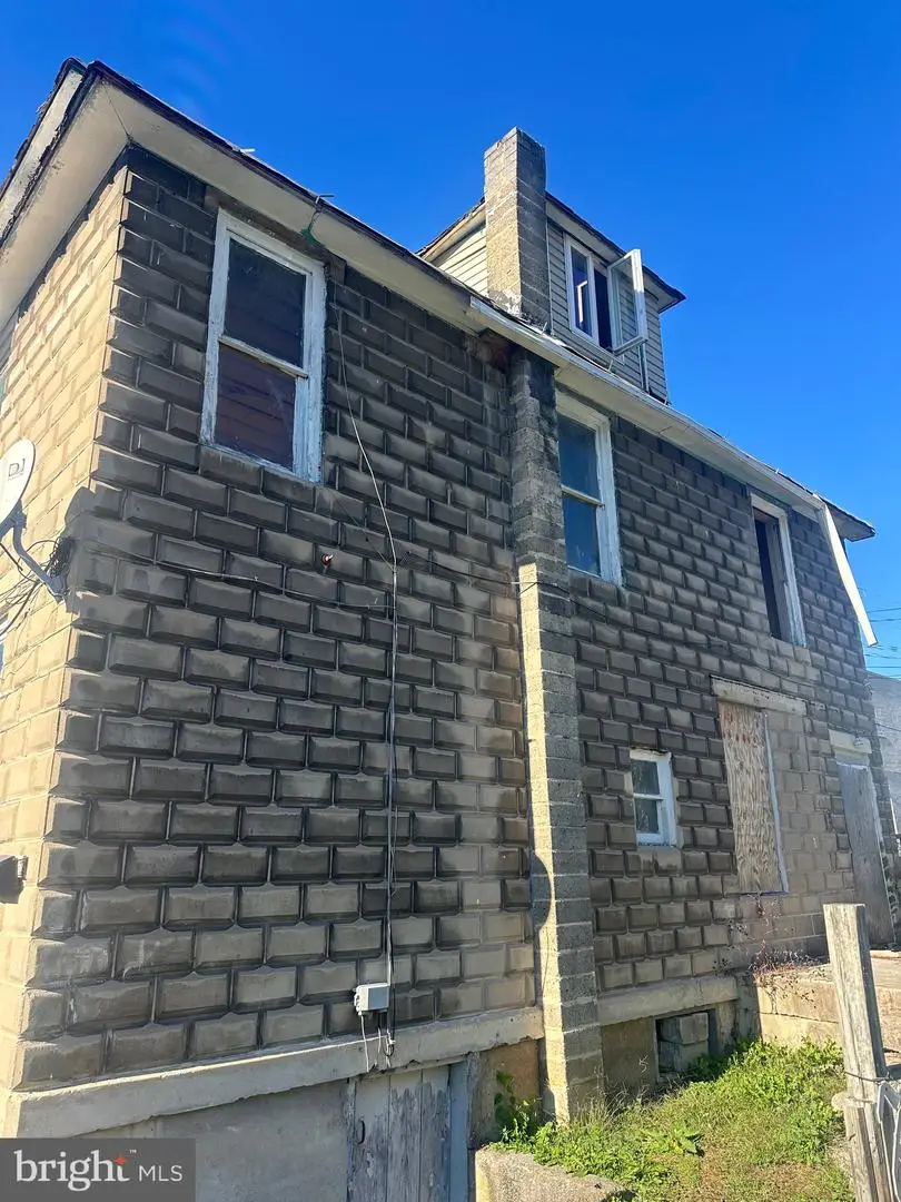 43 S 5th St, Lewistown, PA 17044 - Image #3