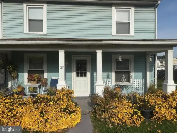 27 Henrietta St, LEWISTOWN, PA 17044