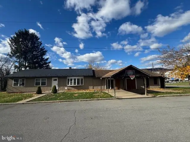 300 Locust St, Burnham, PA 17009 - Image #1