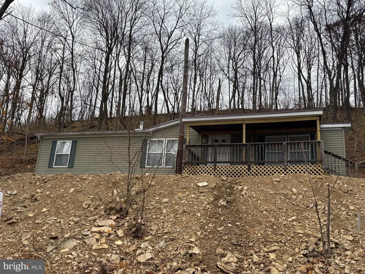 194 Park View Ave, Lewistown, PA 17044 - Image #1