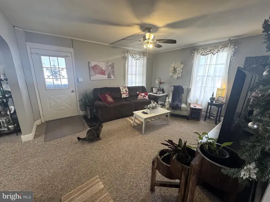 224 7th Ave, Burnham, PA 17009 - Image #3