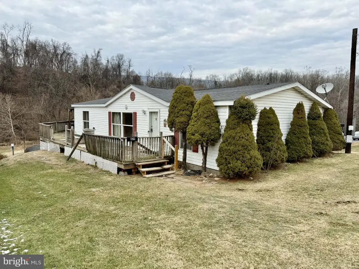 429 1st Ave, Burnham, PA 17009 - Image #1