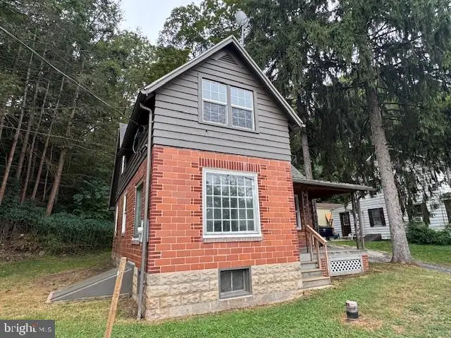 548 Hawstone Rd, Lewistown, PA 17044 - #2