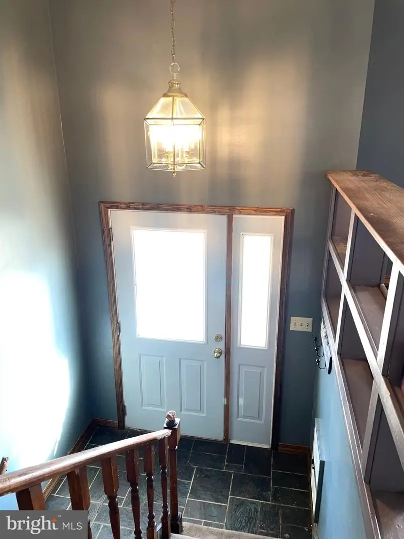 545 Summit Dr, Lewistown, PA 17044 - #3