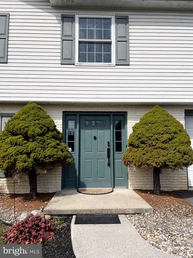 15 Birch Dr, Lewistown, PA 17044 - #2