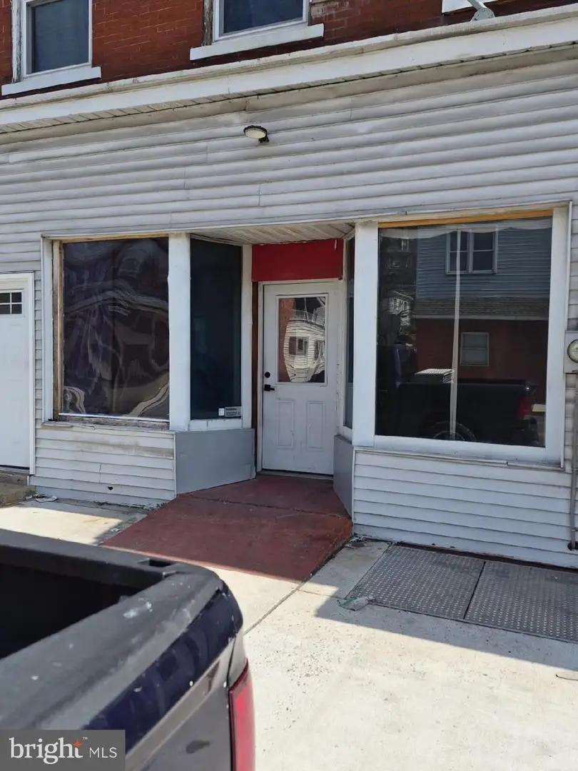 170 Valley St, Lewistown, PA 17044 - #3