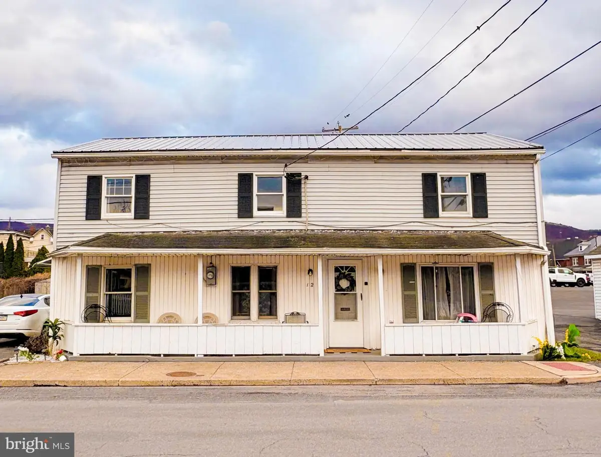 12 Green Ave, Lewistown, PA 17044 - #1