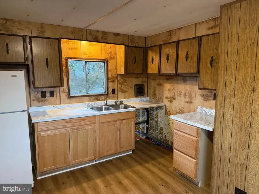 56 Club Dr, Mount Union, PA 17066 - #3