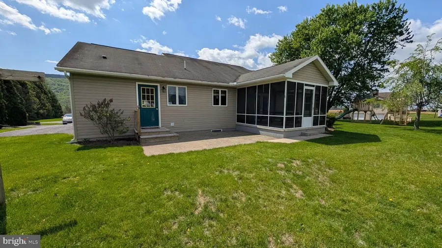 20 Osage Dr, Belleville, PA 17004 - #2