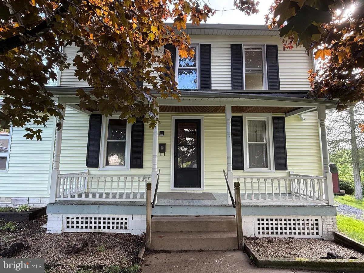 112 S Ridge St, Burnham, PA 17009 - #1