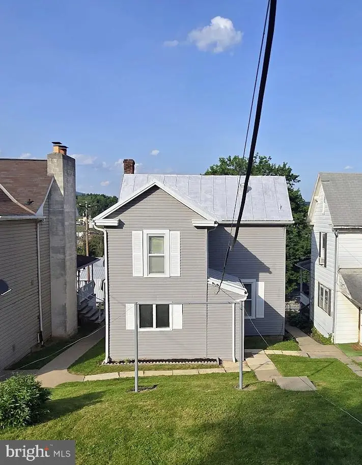 118 S Mann Ave, Yeagertown, PA 17099 - #2