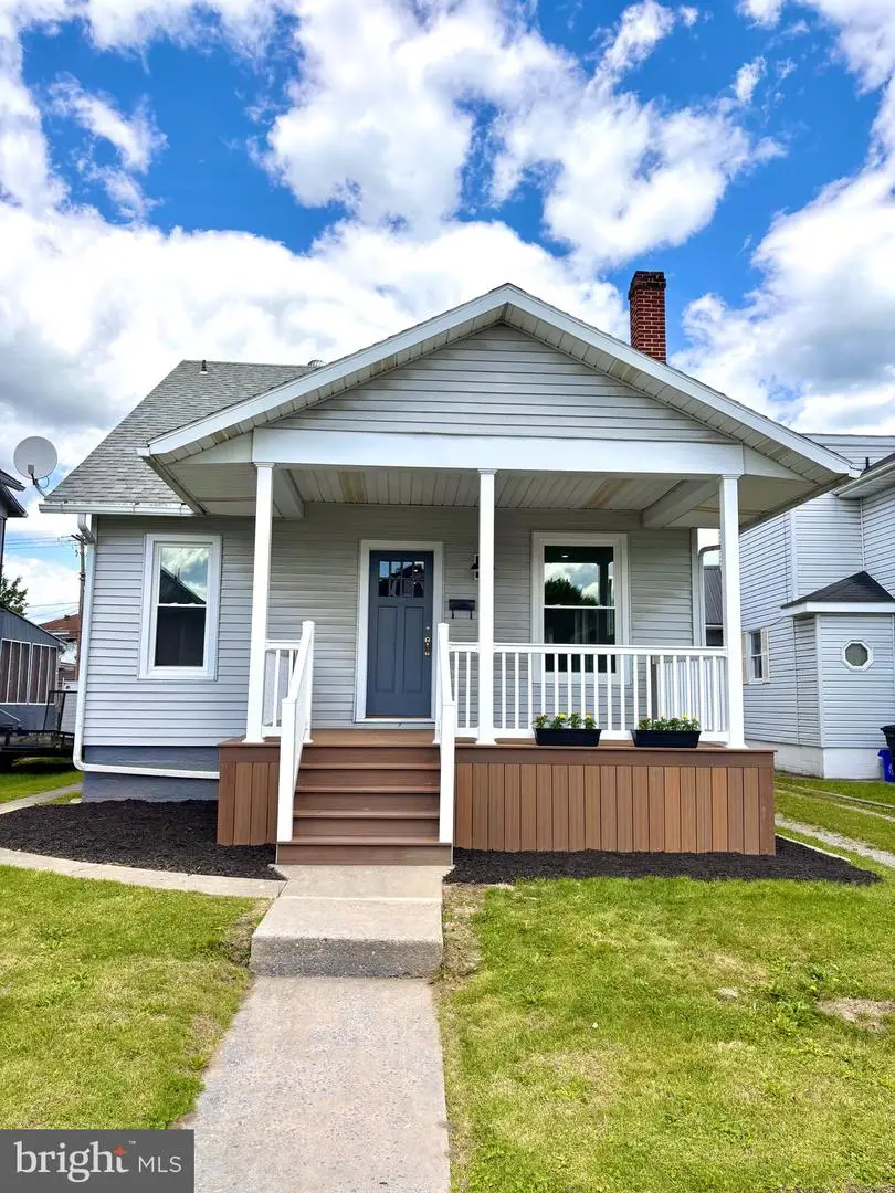 515 S Wayne St, Lewistown, PA 17044 - #1