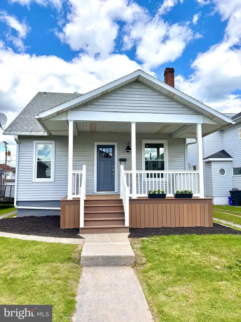 515 S Wayne St, Lewistown, PA 17044 - #2
