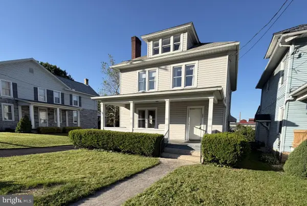 207 S Main St, LEWISTOWN, PA 17044