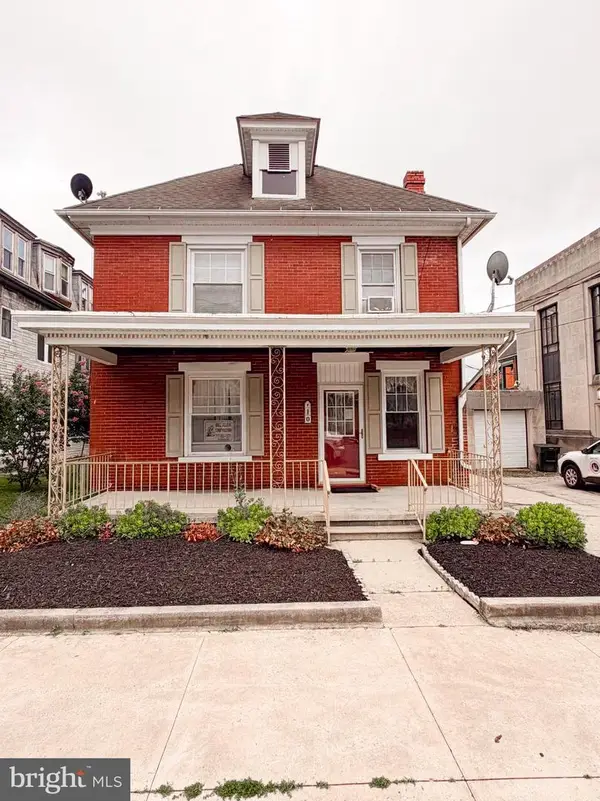10 E 3rd St, LEWISTOWN, PA 17044