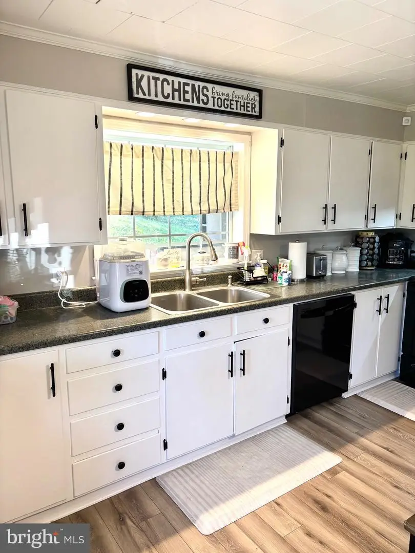 720 E Freedom Ave, Burnham, PA 17009 - #2