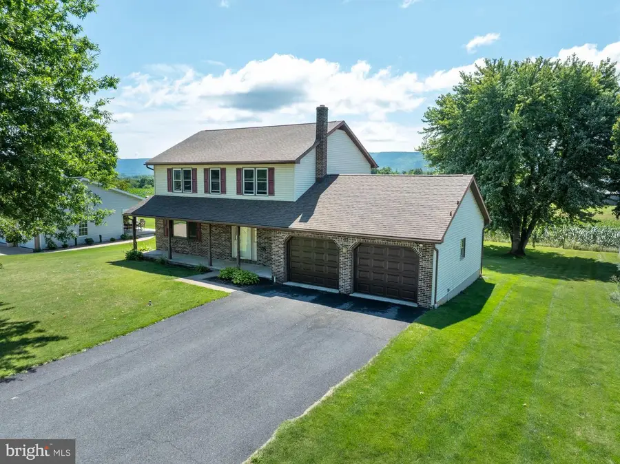 202 Sigler St, Milroy, PA 17063 - #2