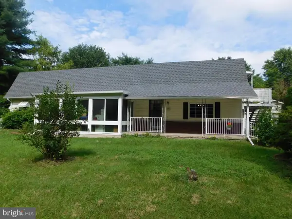 1043 Locke Mills Road, MILROY, PA 17063