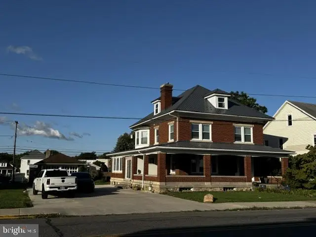 422 S Main, Lewistown, PA 17044 - #2