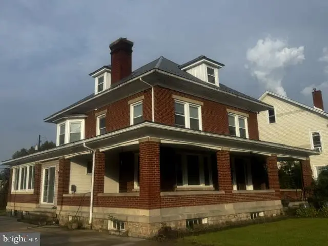 422 S Main, Lewistown, PA 17044 - #3