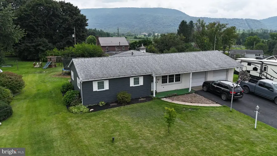 58 Woodland Cir, Reedsville, PA 17084 - #2