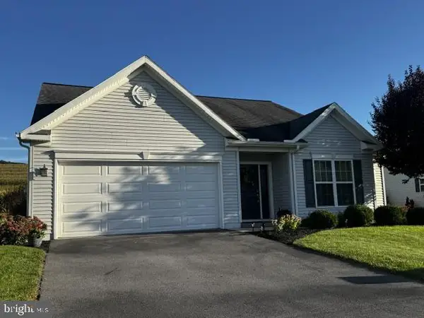 21 Cambridge Ln, LEWISTOWN, PA 17044
